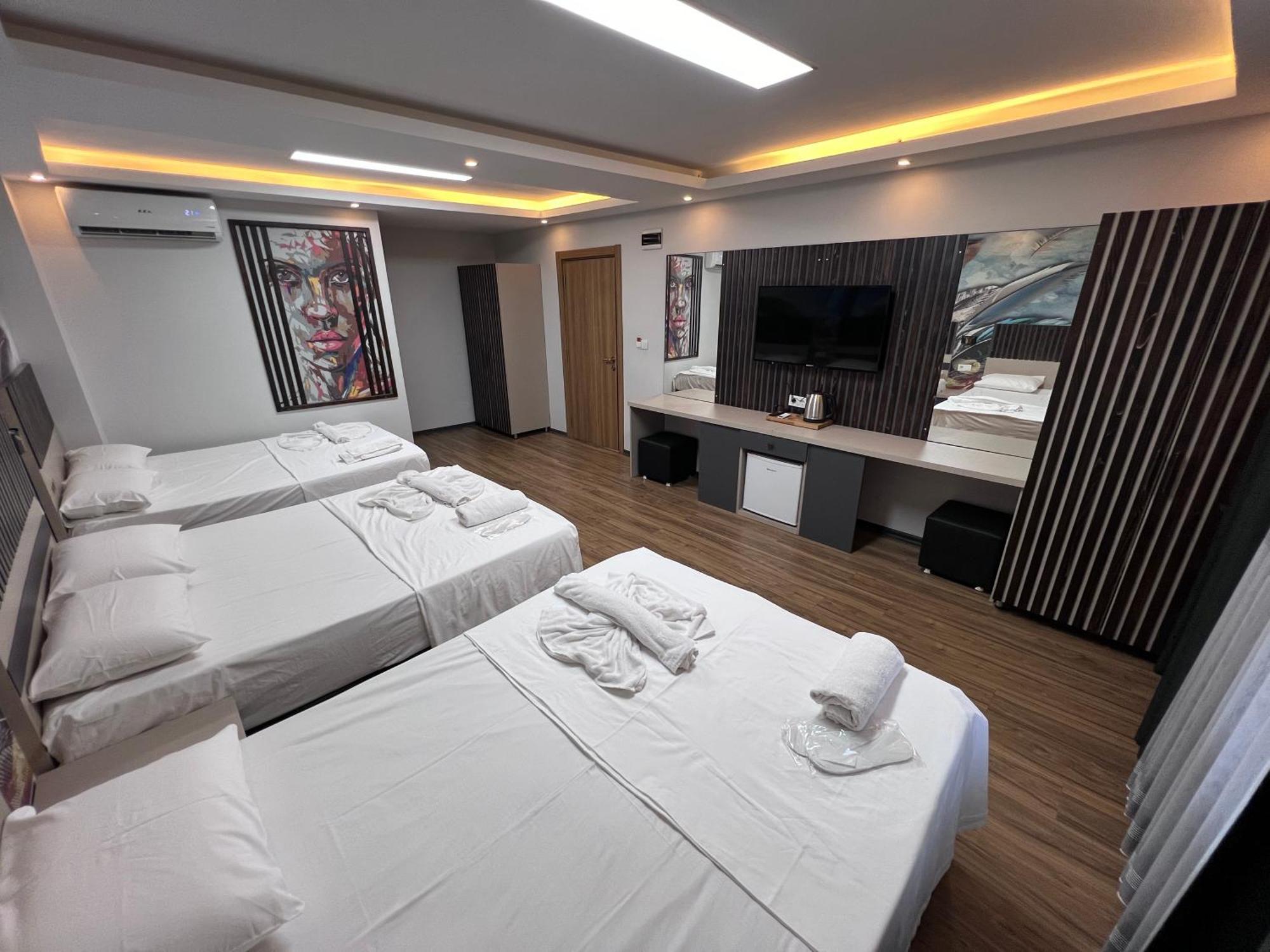 Hotel By Samarkand Travel Agency Provincia di Provincia di Istanbul Esterno foto